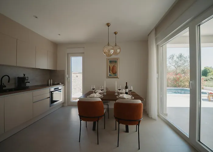 Reful Villa Sukošan